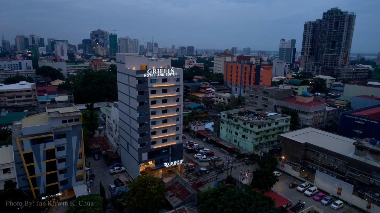 Griffin Hotel And Suites Cebú Exterior foto